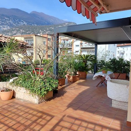 Appartamento La Terrazza Arco Exterior foto